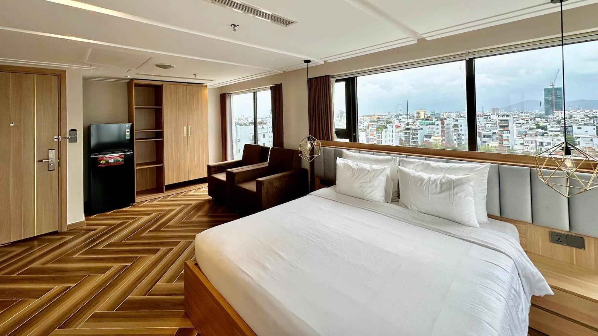 Adela Boutique Hotel - Infinity Pool Da Nang Exterior photo