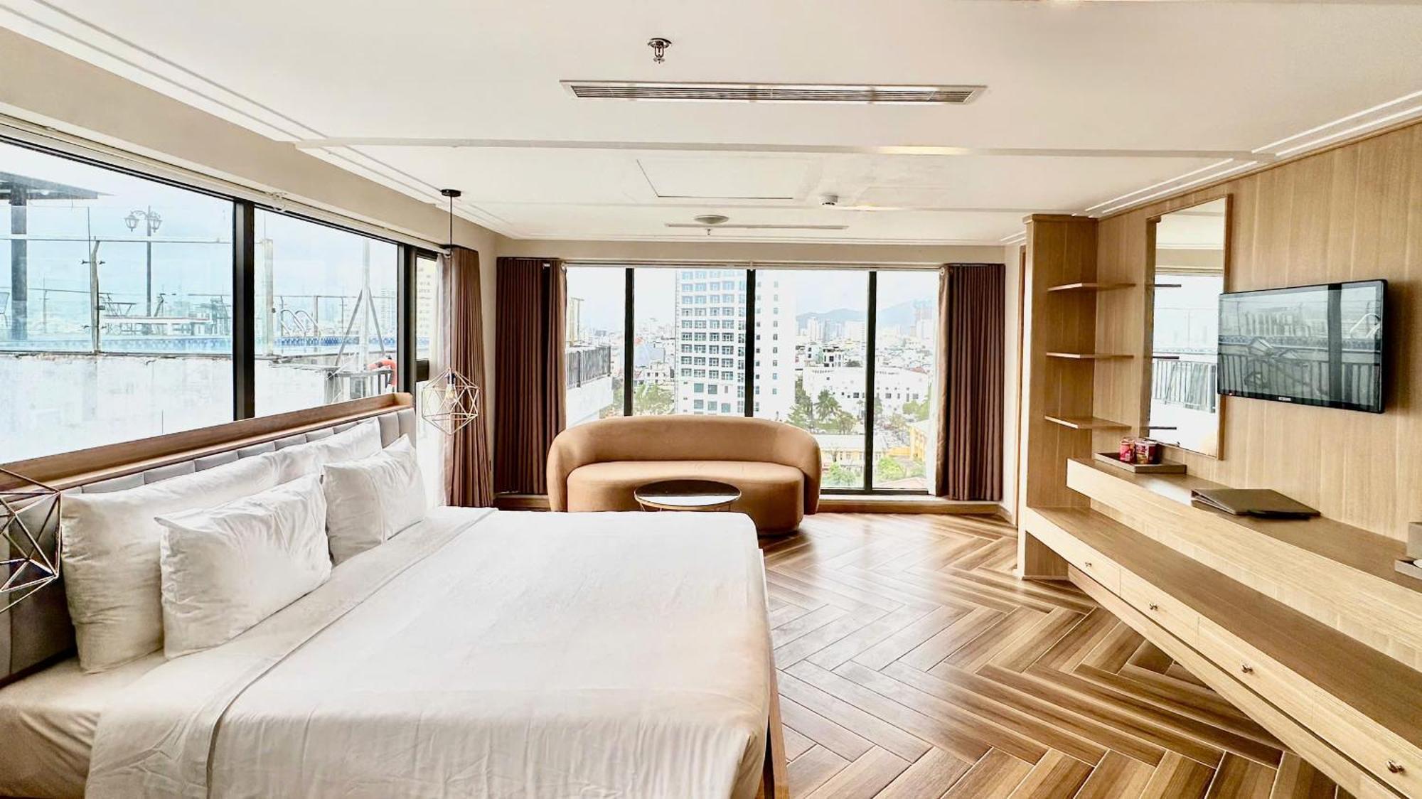 Adela Boutique Hotel - Infinity Pool Da Nang Exterior photo