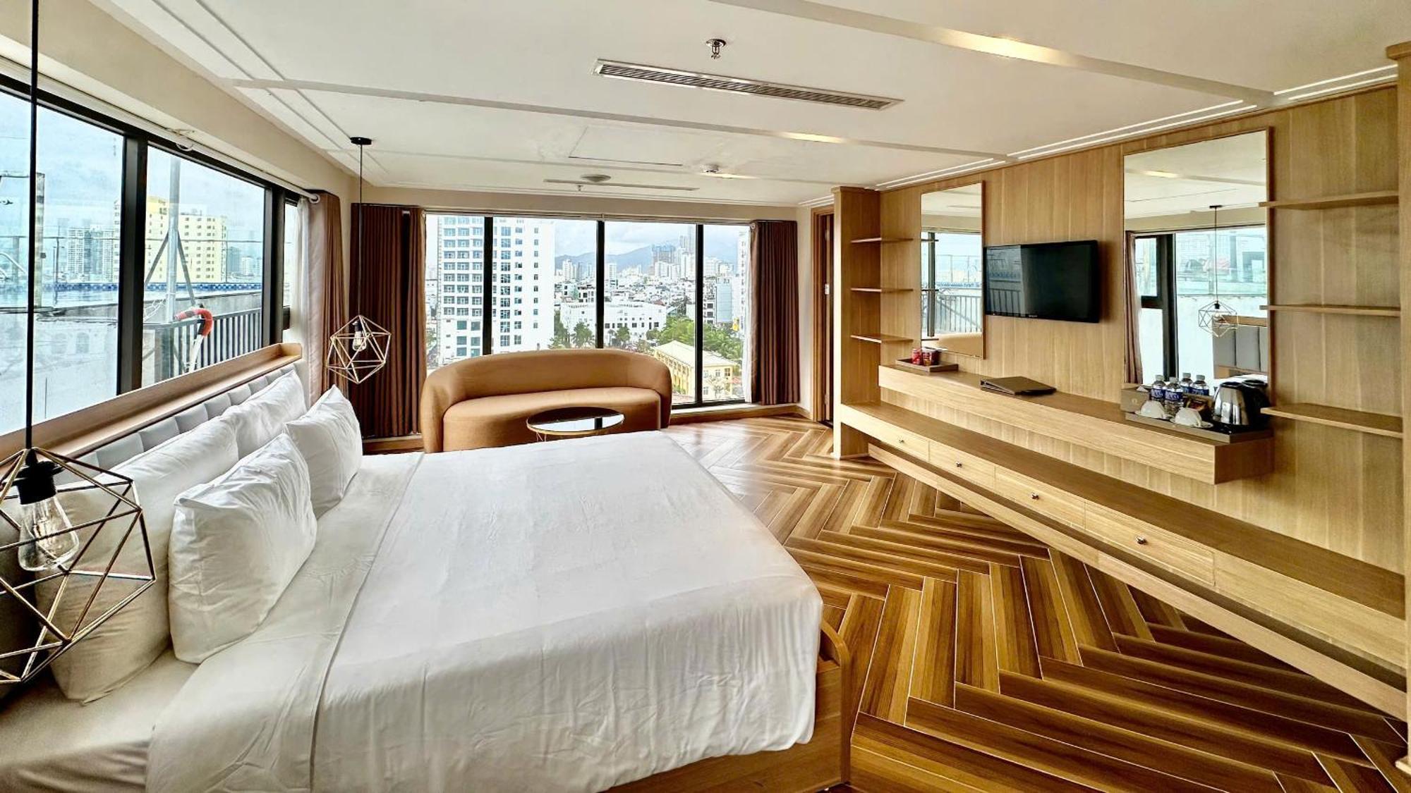 Adela Boutique Hotel - Infinity Pool Da Nang Exterior photo